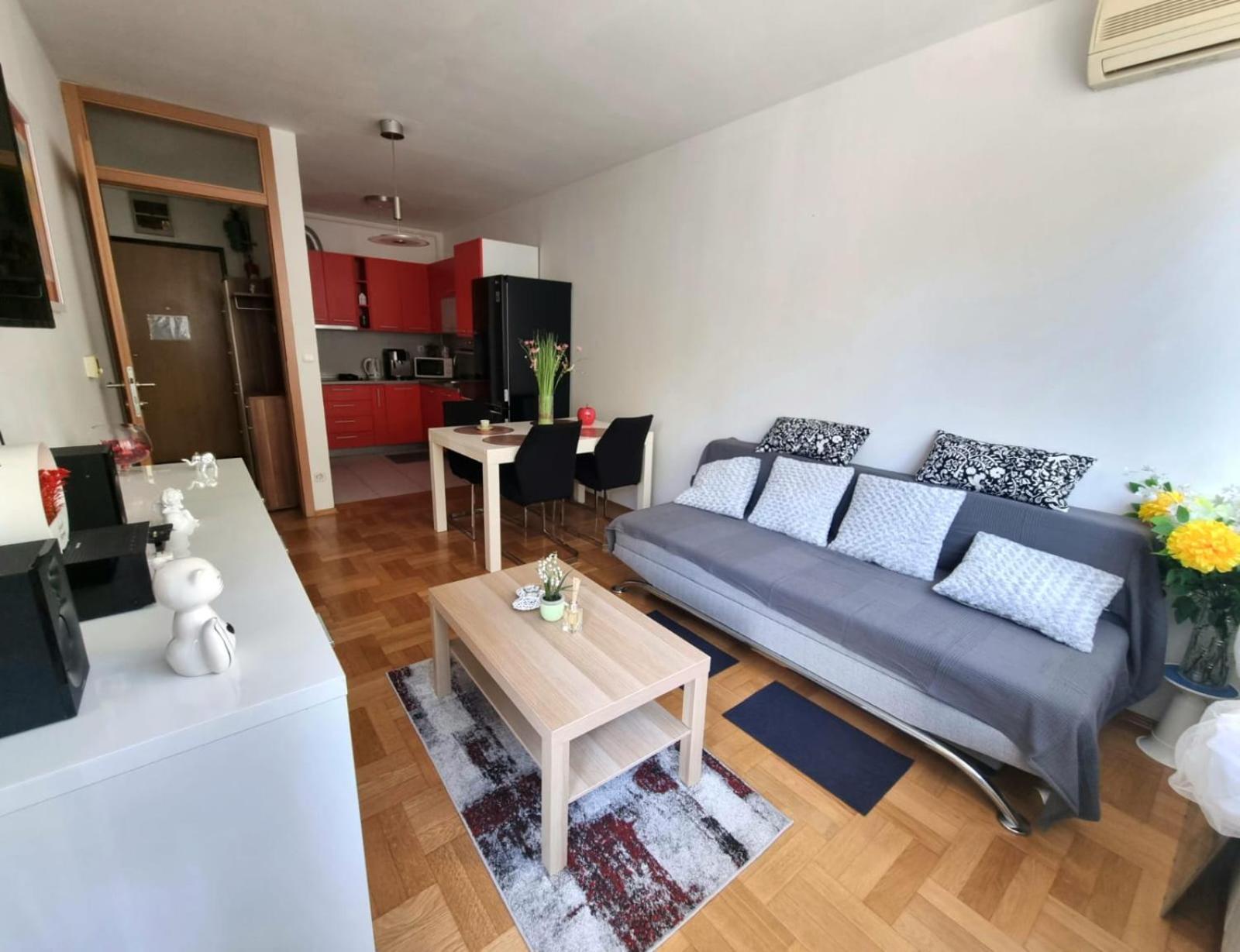 Appluna Zagreb
